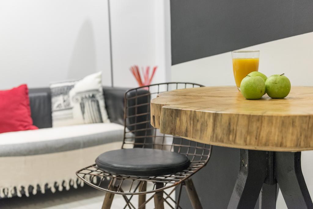 Acropolis Cozy Studio By Livin Urbban Atenas Exterior foto
